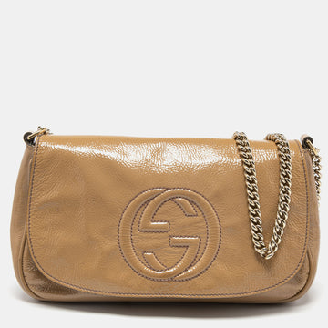 Gucci Beige Patent Leather Soho Flap Shoulder Bag