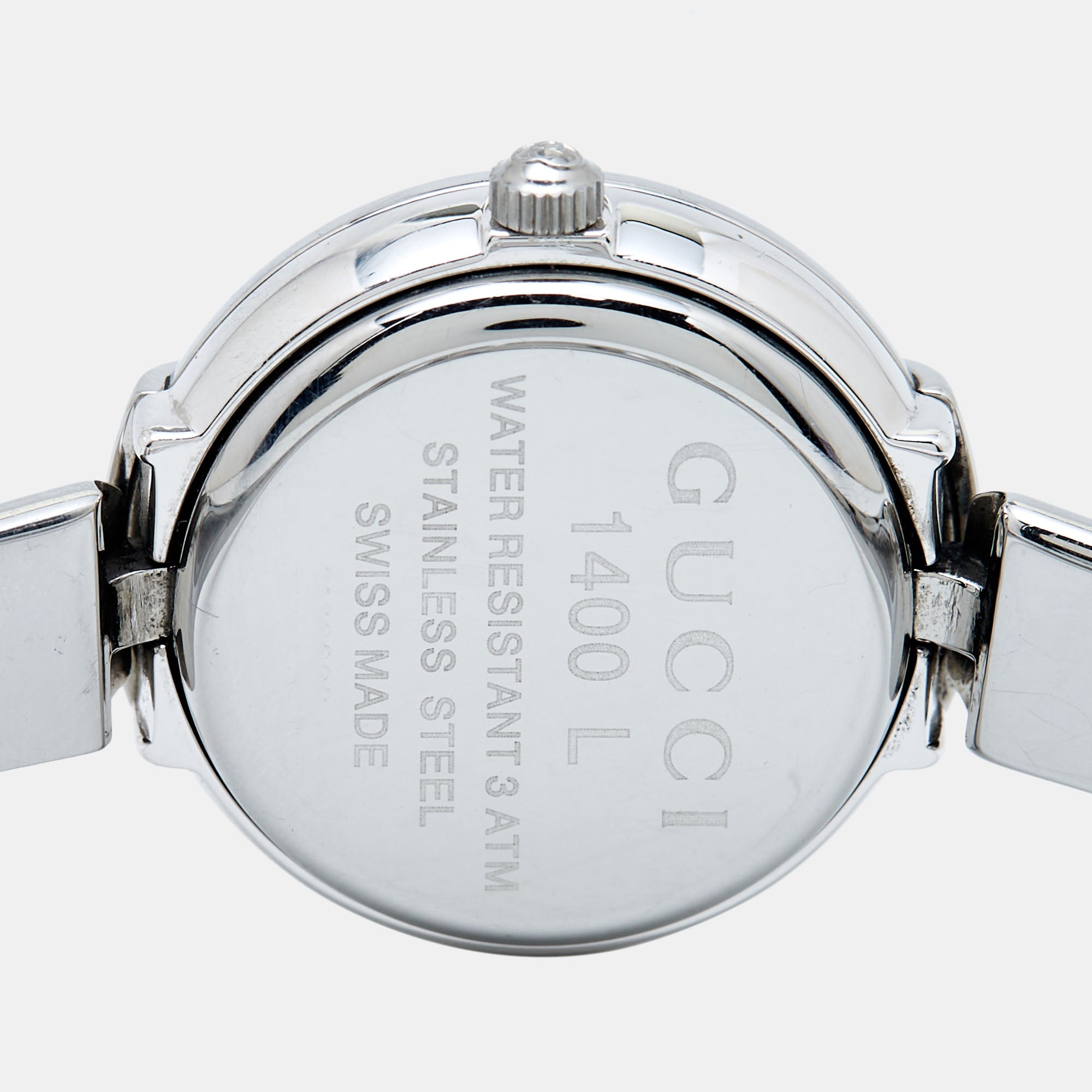 Gucci stainless steel cheap back water resistant