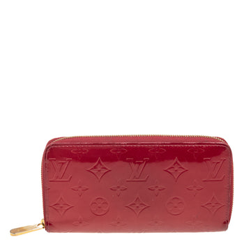 Louis Vuitton Woman's Wallet Vernis French Pomme D'Amour Crossbody