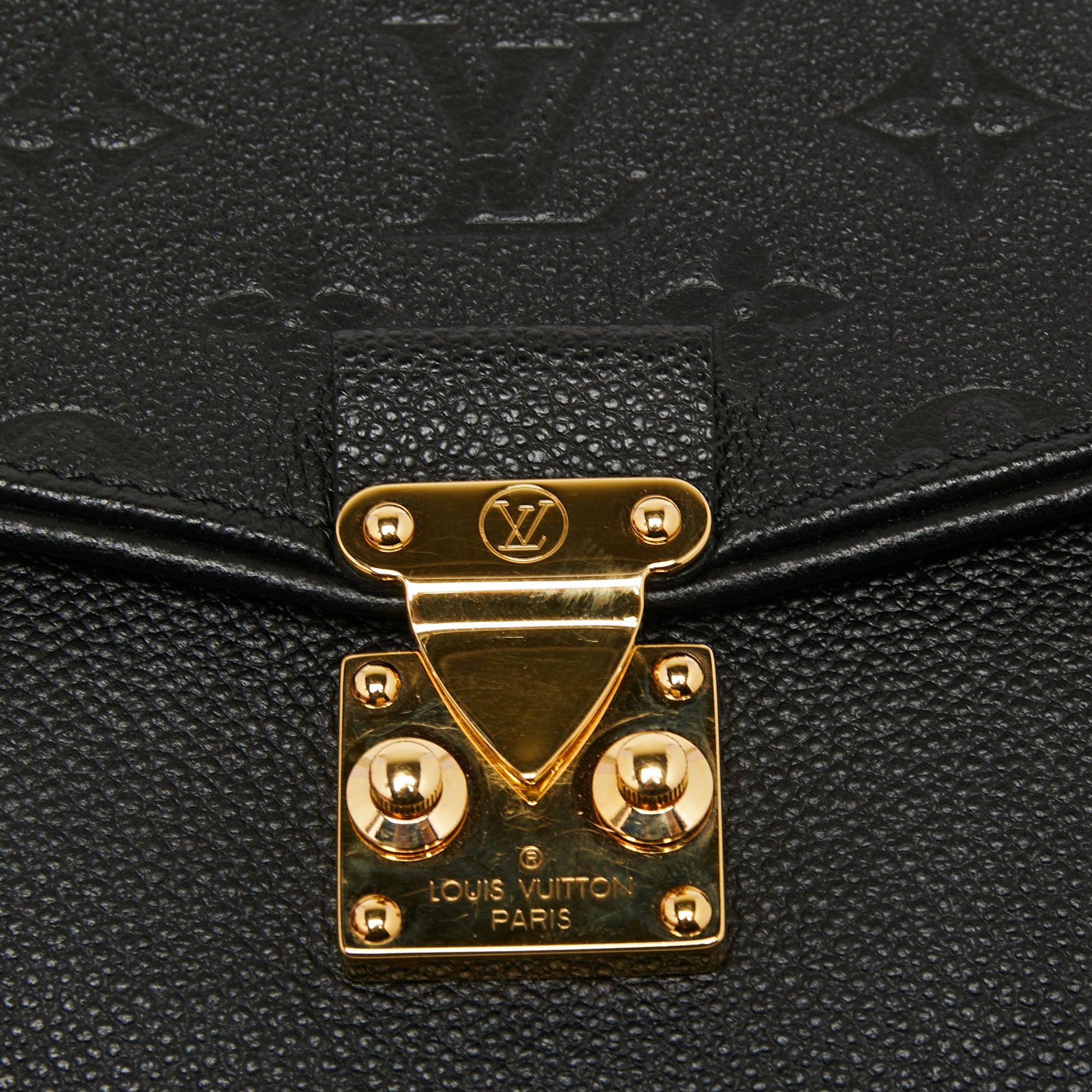 Louis Vuitton Monogram Empreinte Saint Germain MM (SHG-36946) – LuxeDH