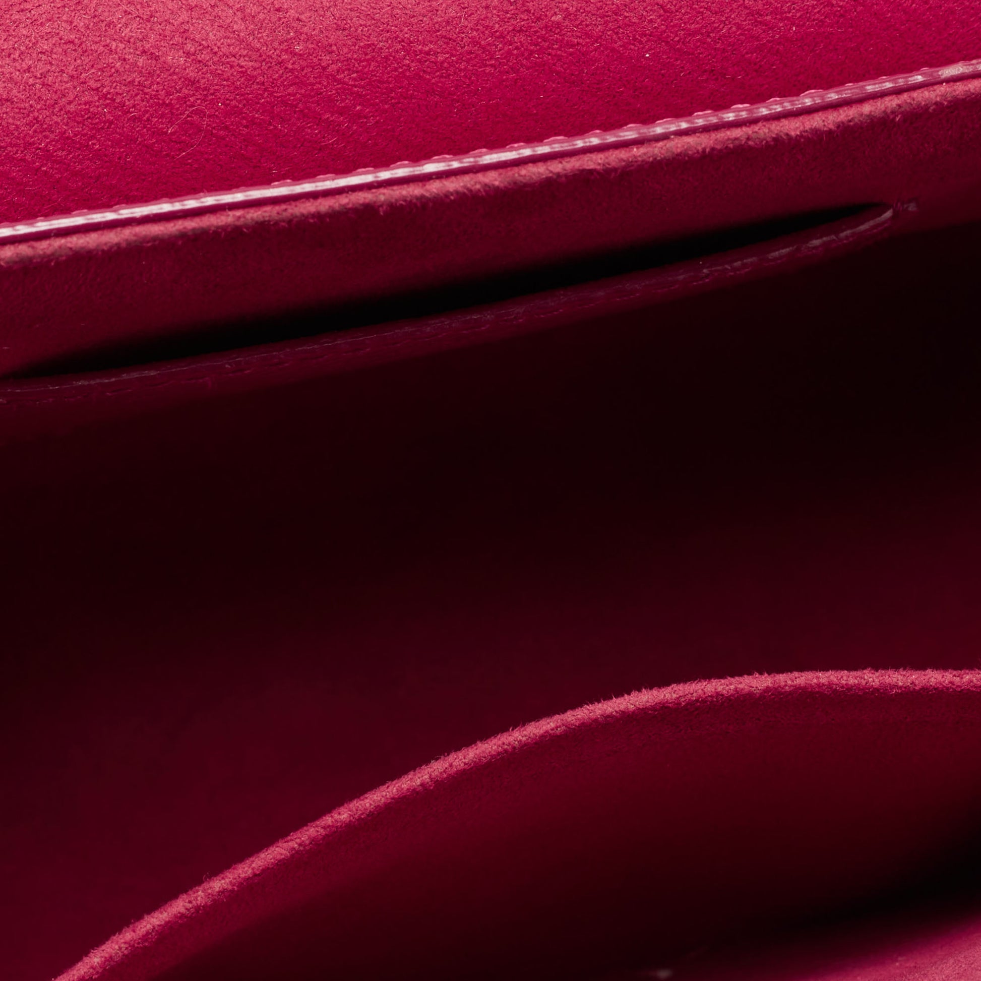 M52871 Louis Vuitton 2019 Epi Leather Twist MM-Fuchsia