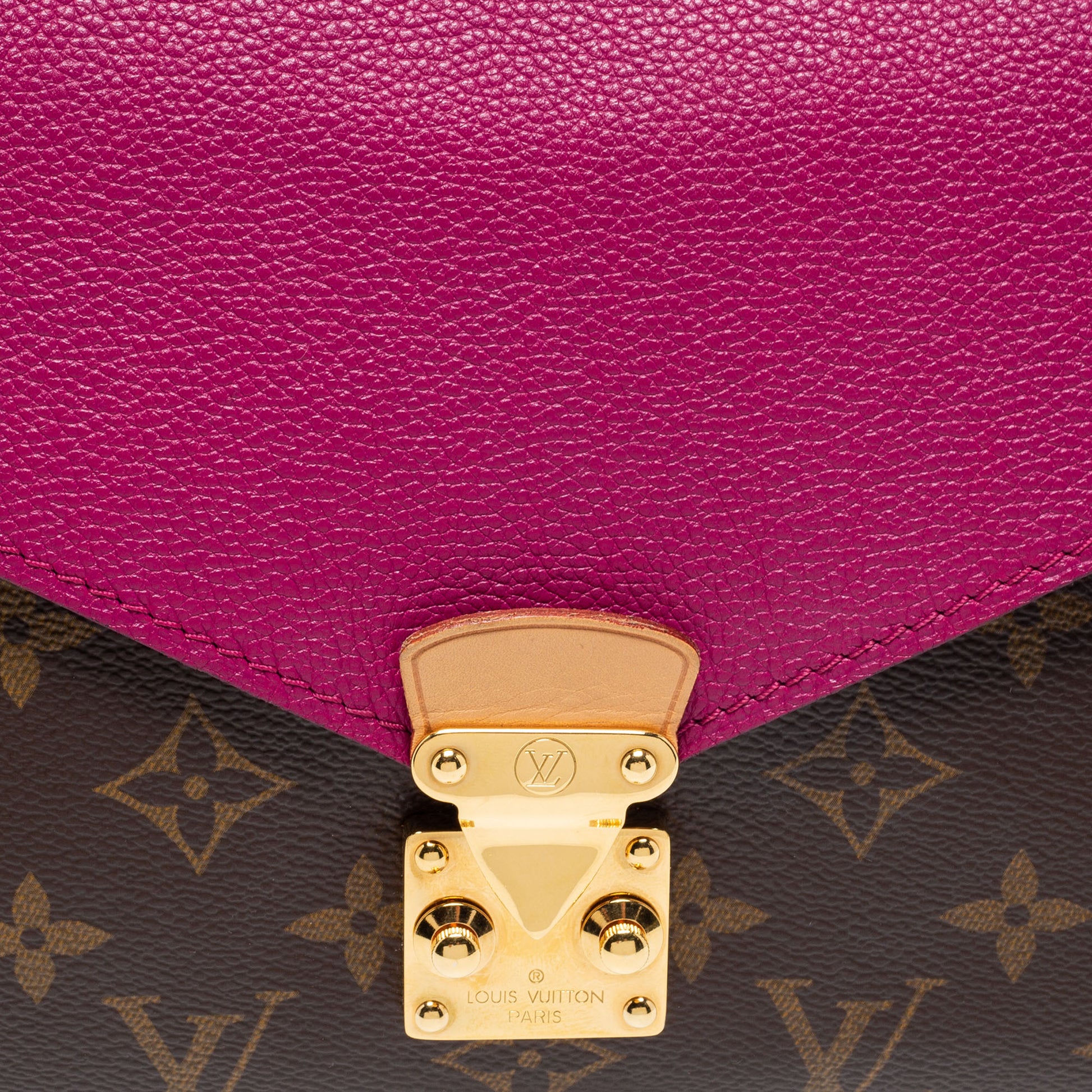 Louis Vuitton Shoulder Pallas Chain Monogram Brown/Aurore in