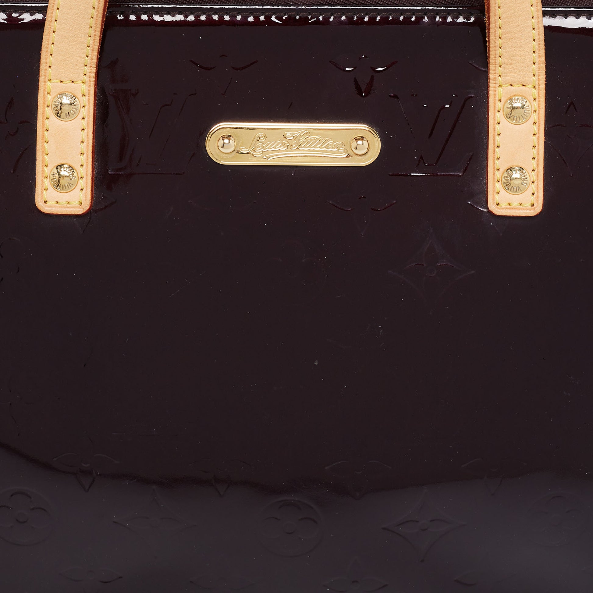 Louis Vuitton Bellevue PM Bag Patent Leather - burgundy red at