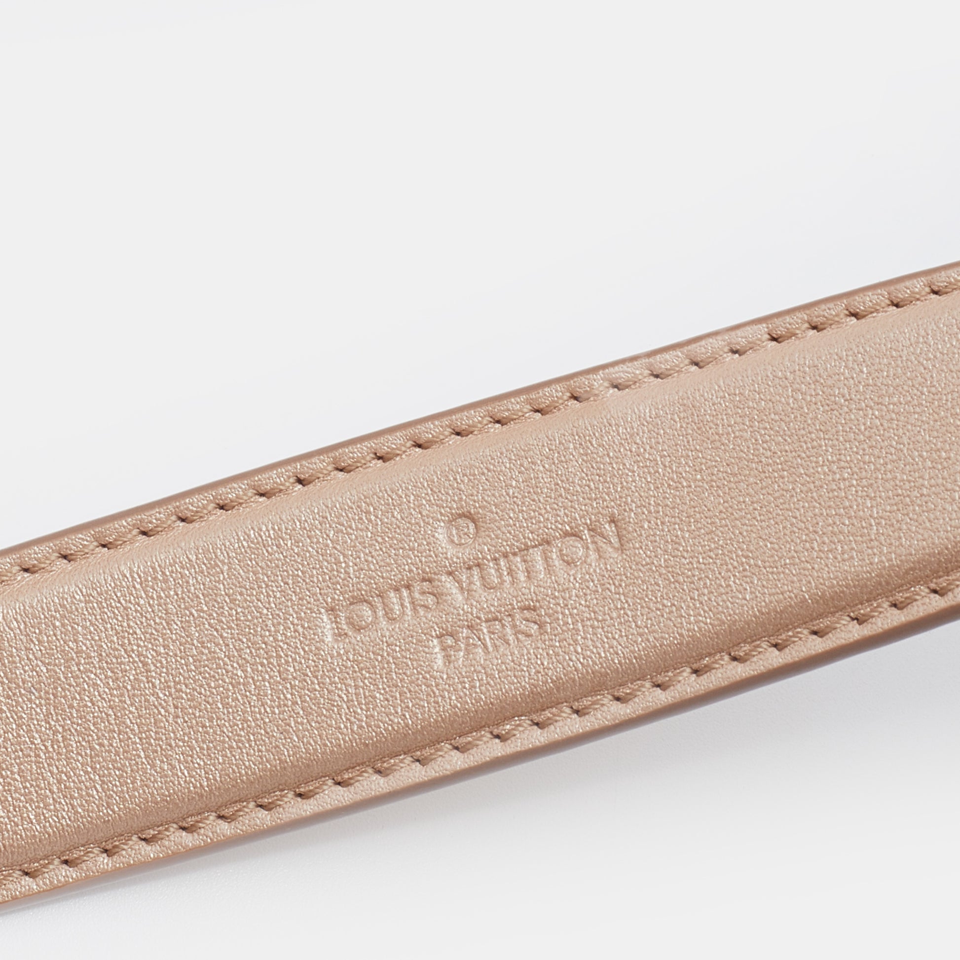 Louis Vuitton on X: Introducing the GO-14. From the lambskin leather and  gilded finishes to the bag's Malletage quilting, the #LVGO14 calls on the  expertise of #LouisVuitton's ateliers – perpetuating the Maison's