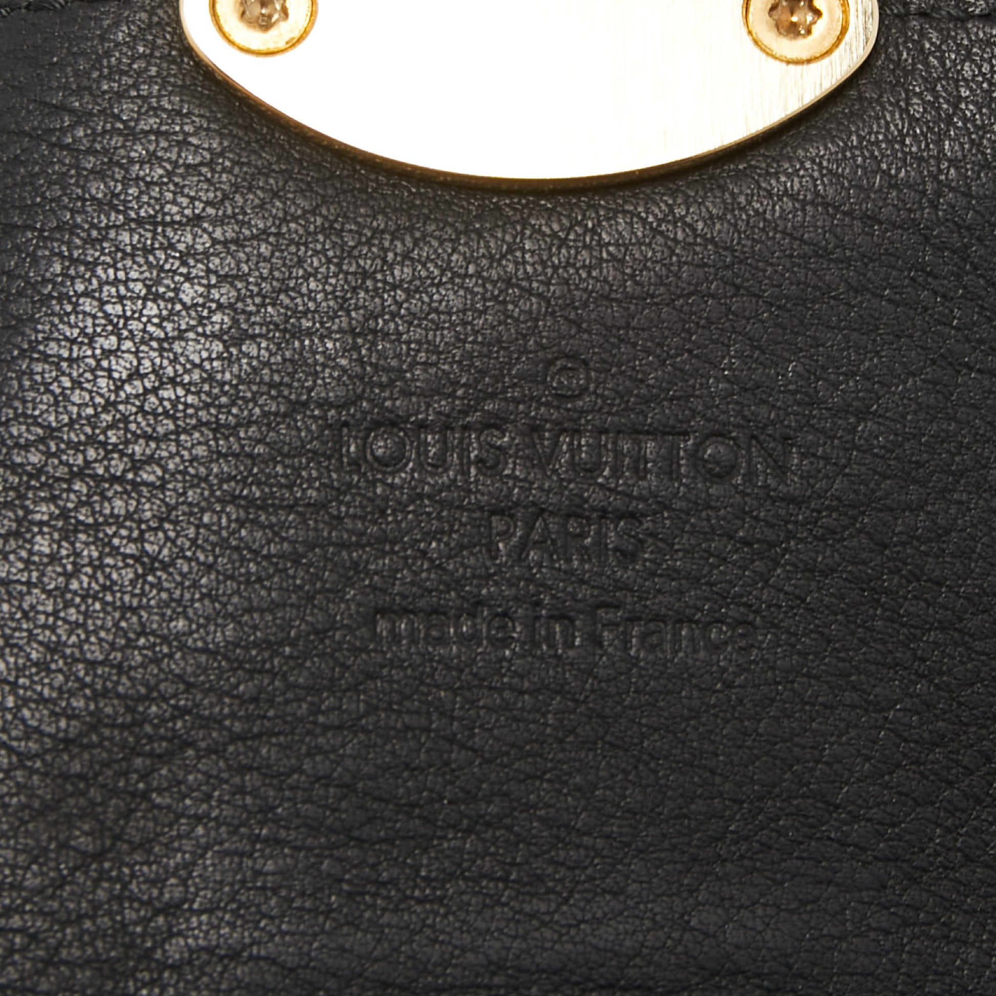 Louis Vuitton Amelia Wallet Mahina Leather Black 2079021