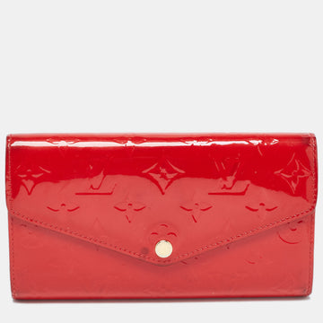 LOUIS VUITTON Pomme D'amour Monogram Vernis Sarah Wallet