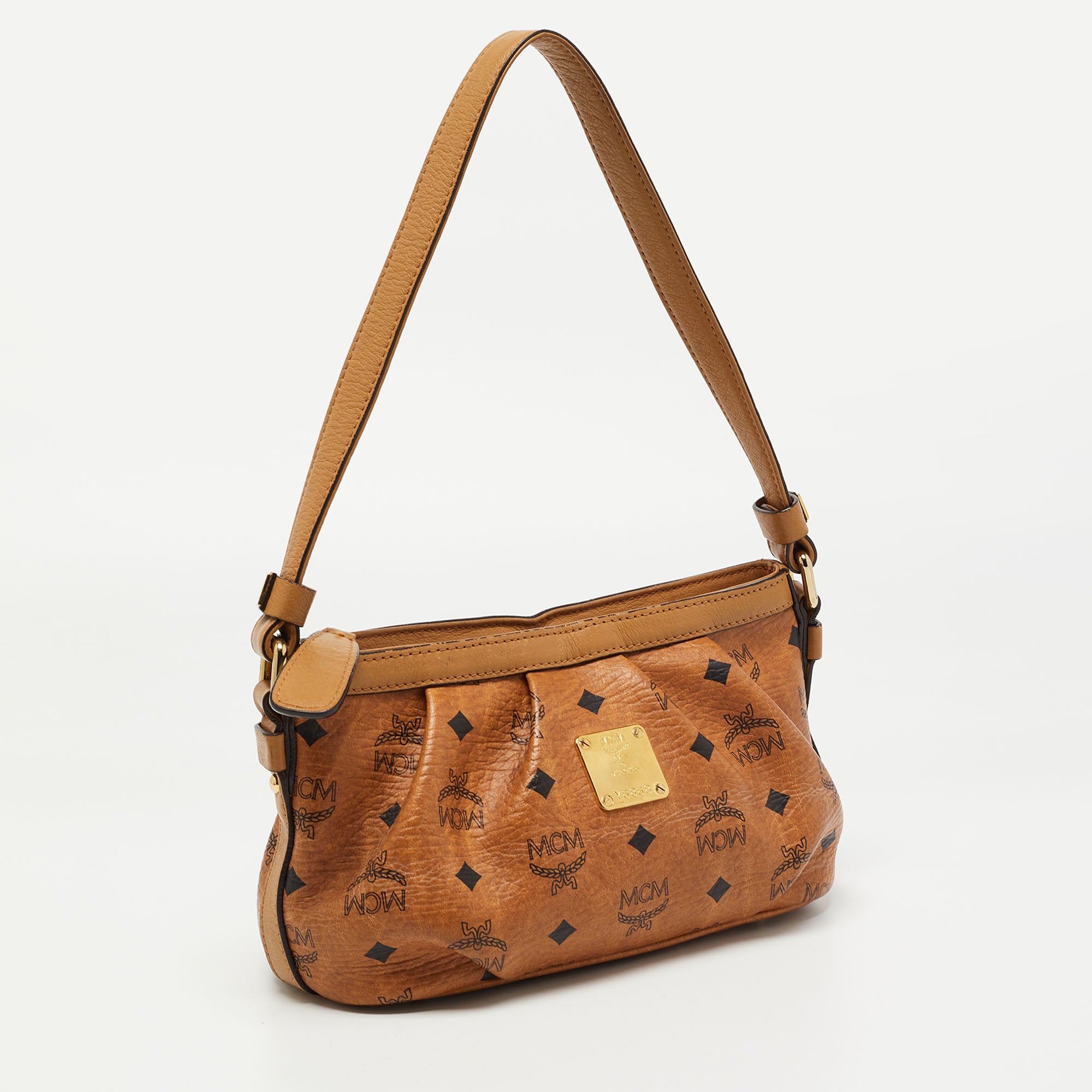 Mcm mini outlet clutch