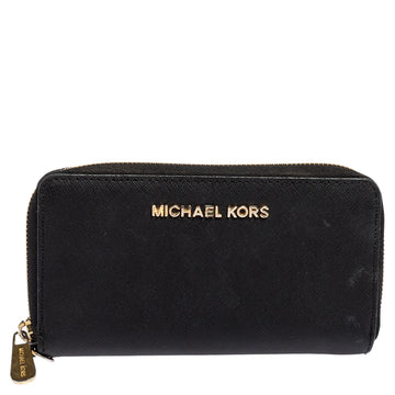 MICHAEL KORS Black Leather Jet Set Zip Around Wallet