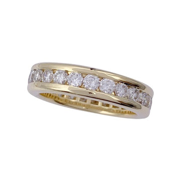 Yellow gold and diamonds wedding ring.