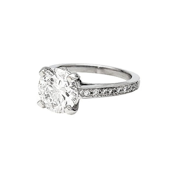 Platinum 2,02 carats diamond ring.