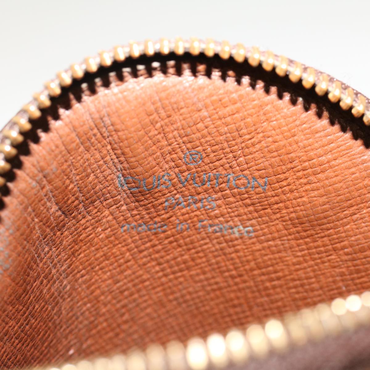 LOUIS VUITTON Monogram Porte Monnaie Round Coin Purse M61926 LV