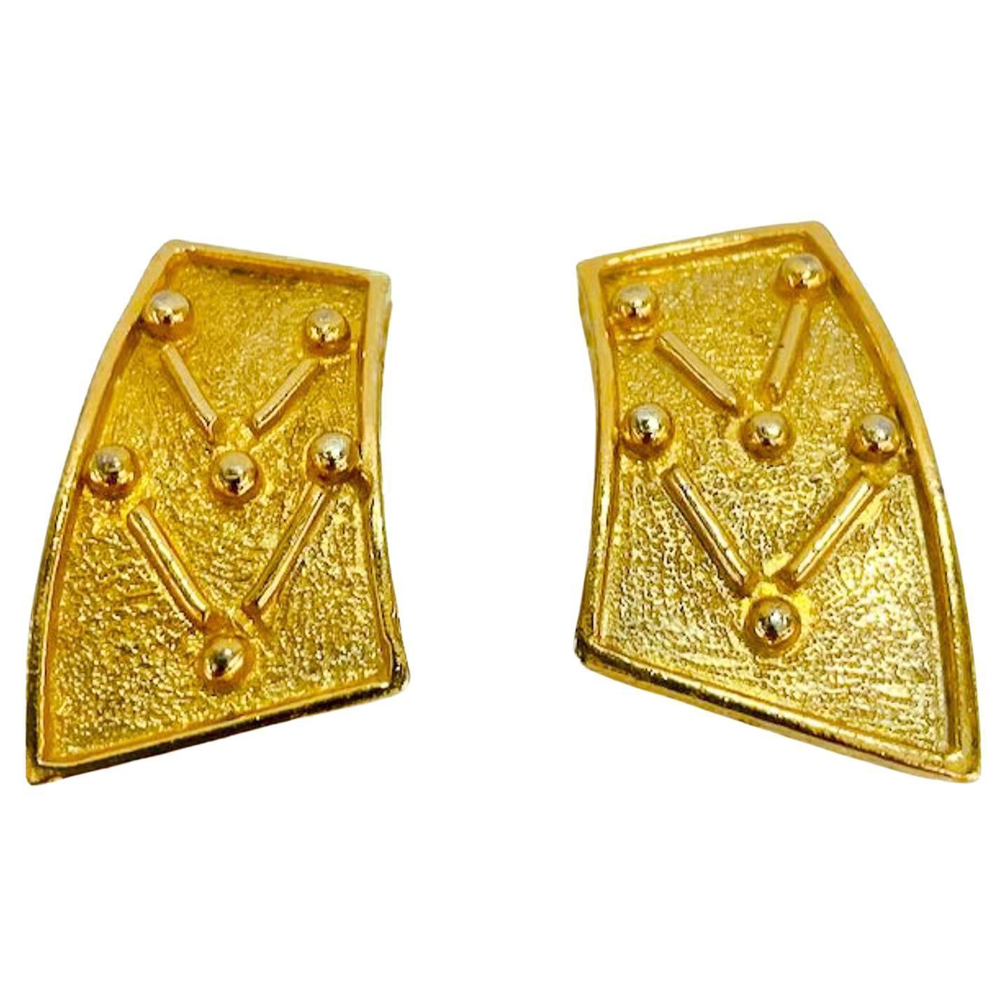 Gucci deals clip earrings