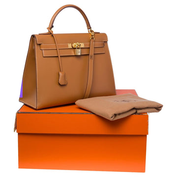 HERMES Very Rare Kelly 32 sellier handbag strap in Gold Chamonix leather , GHW