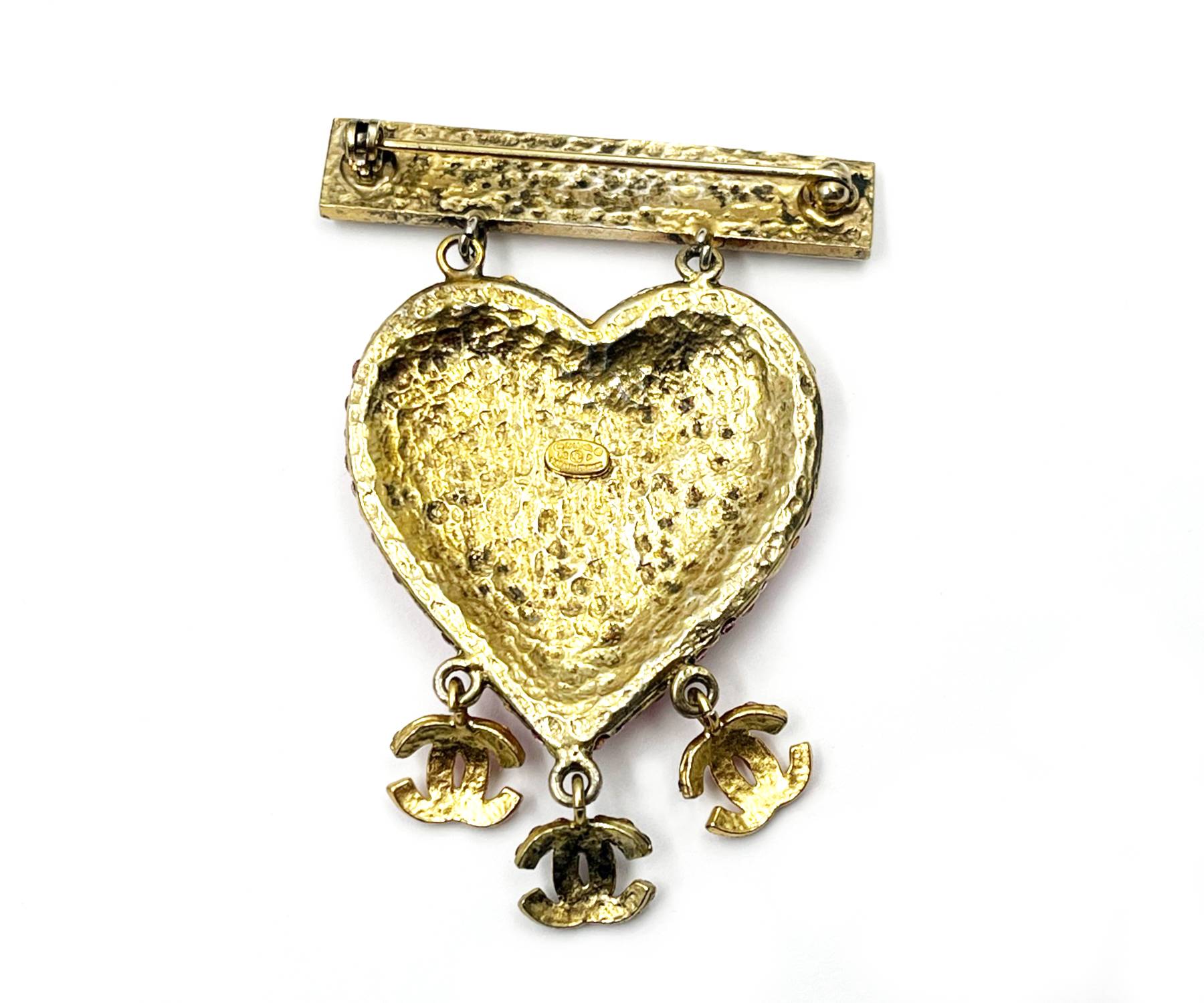 CHANEL Vintage Rare Gold Plated Mademoiselle Pink Heart CC Brooch